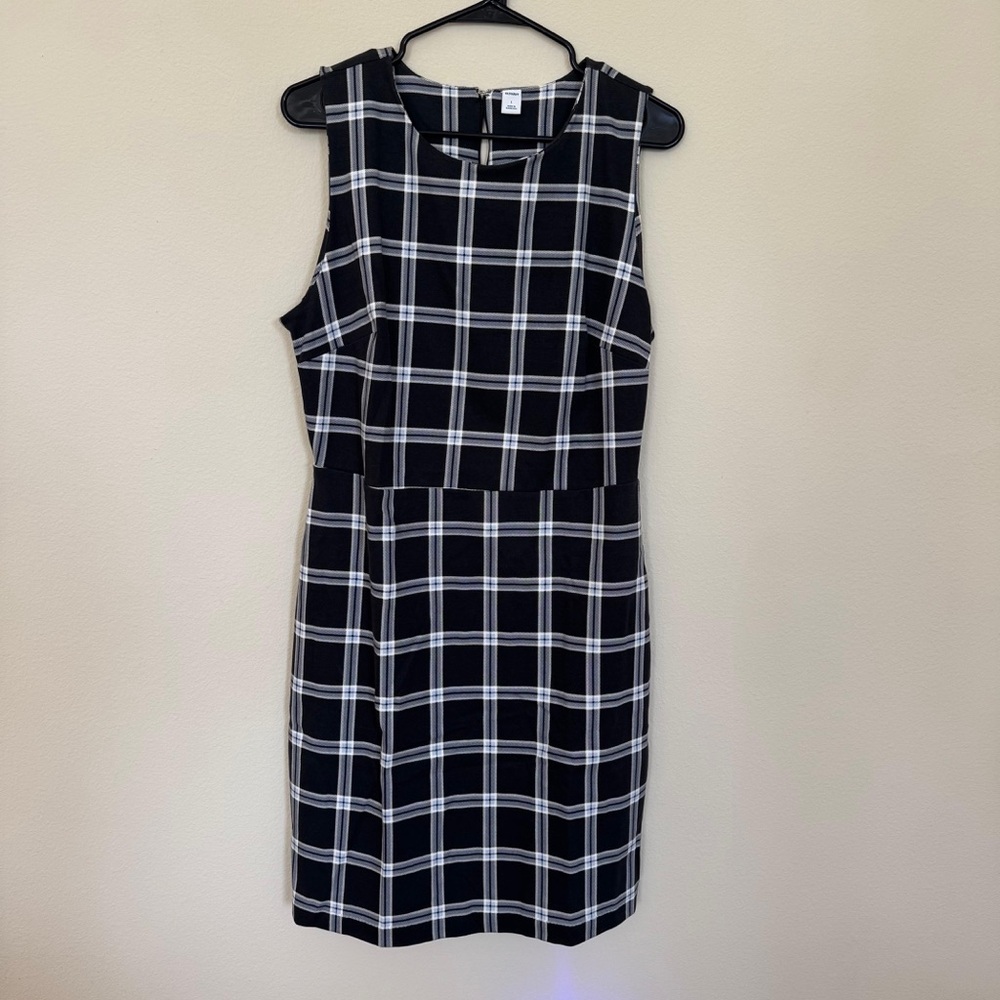 Old Navy | Black White Plaid Sleeveless Sheath Dress | Classic Check | Size L